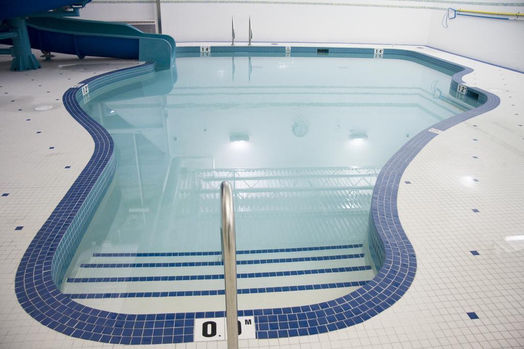 St. Albert Inn & Suites Saint Albert Dış mekan fotoğraf