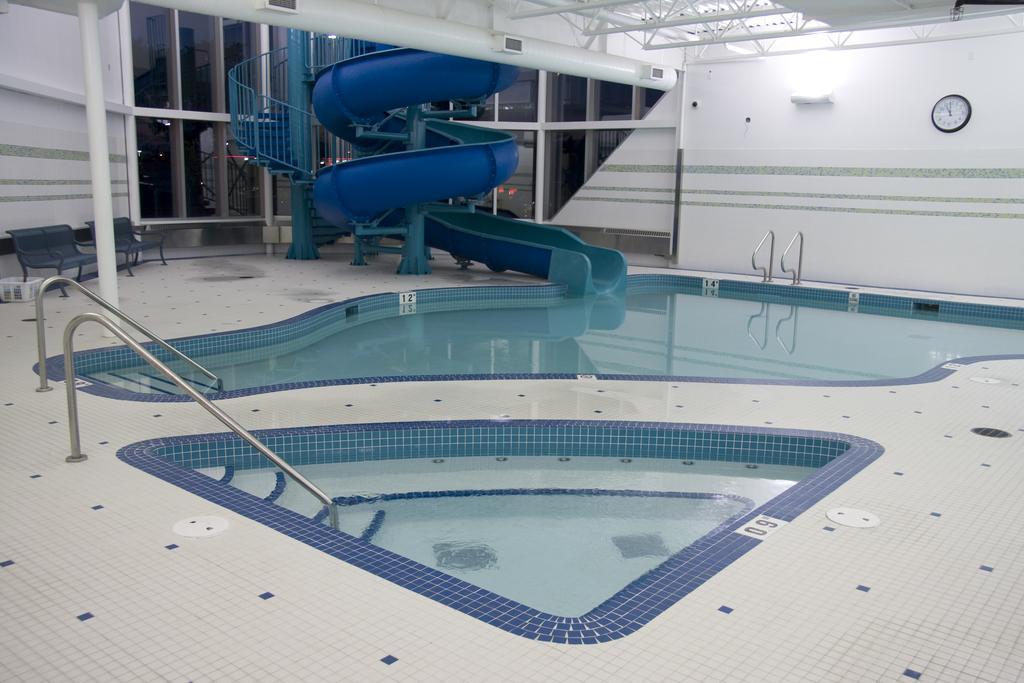 St. Albert Inn & Suites Saint Albert Dış mekan fotoğraf